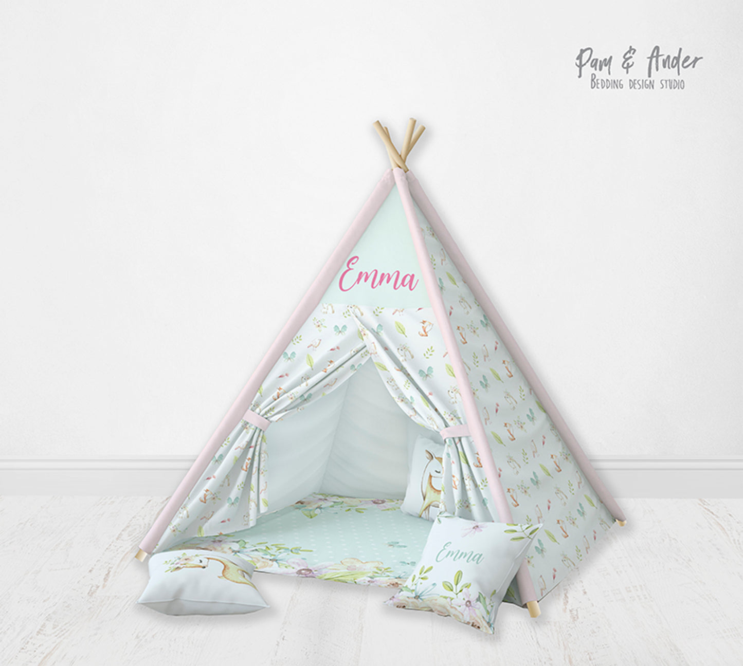 Woodland Animals Girl Teepee